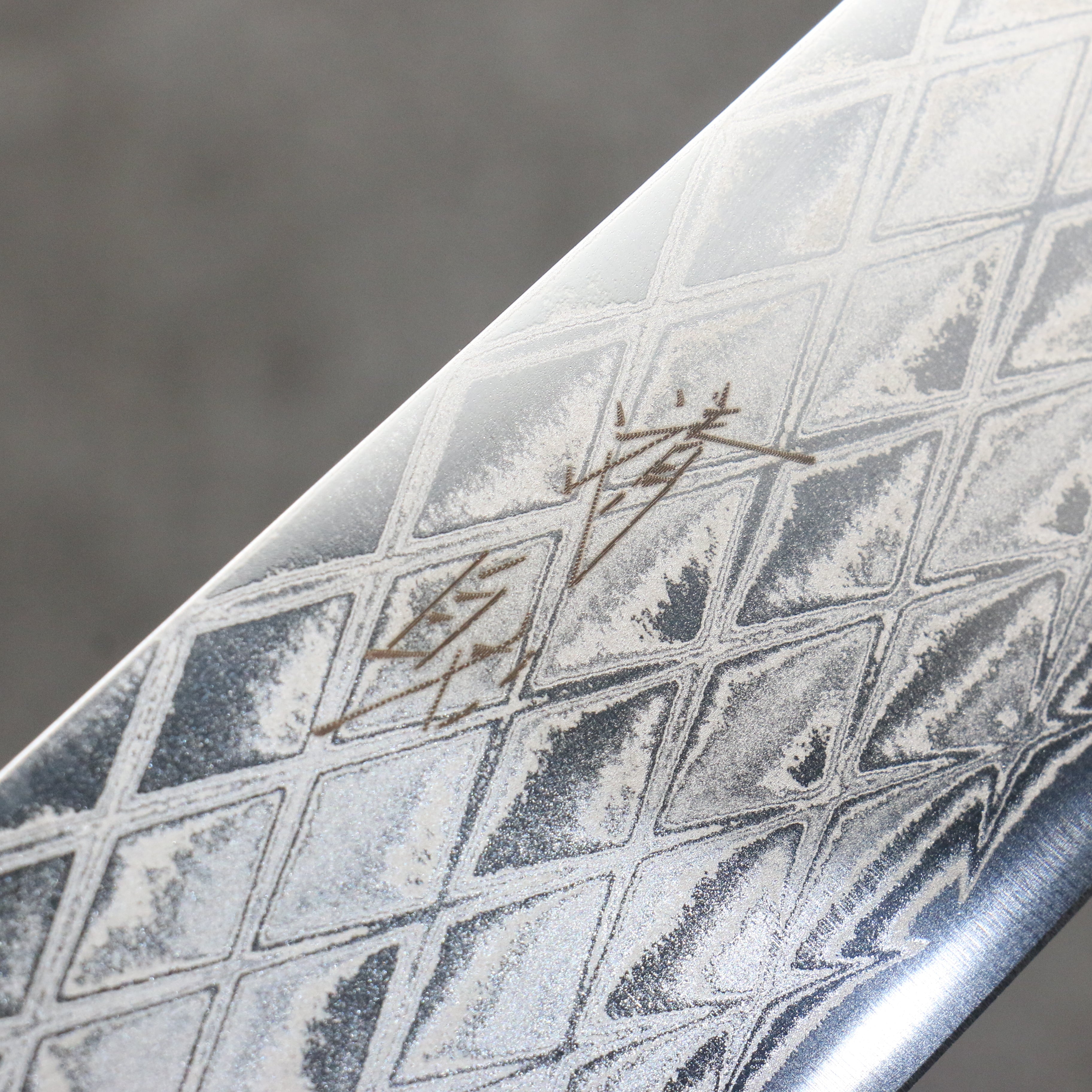 Seisuke AUS10 Mirror Crossed Kiritsuke Santoku 180mm Rosewood (Ferrule: Black Pakka Wood) Handle - Japanny - Best Japanese Knife