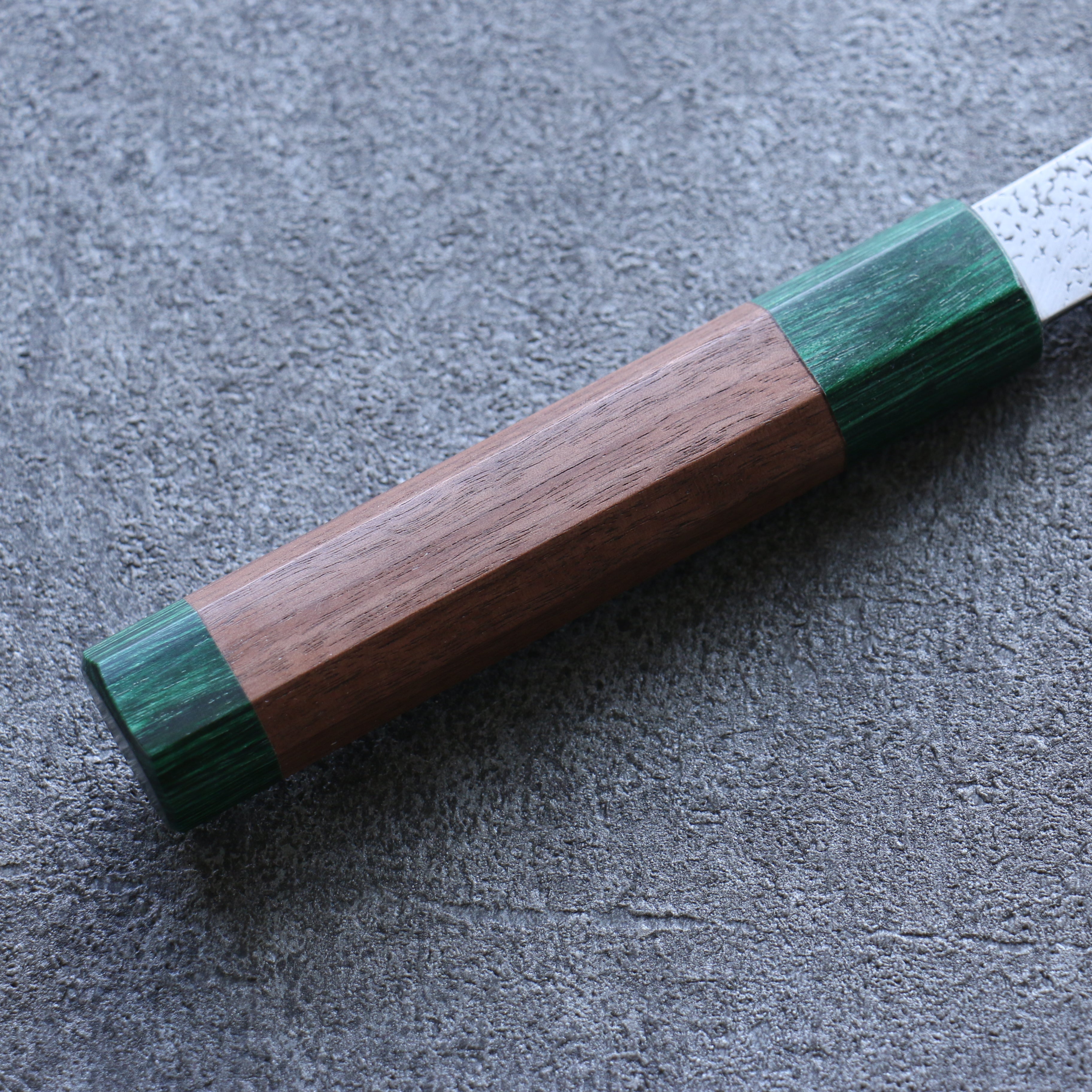 Seisuke Blue Super Hammered Bunka 185mm Walnut (With Double Green Pakka wood) Handle - Japanny - Best Japanese Knife