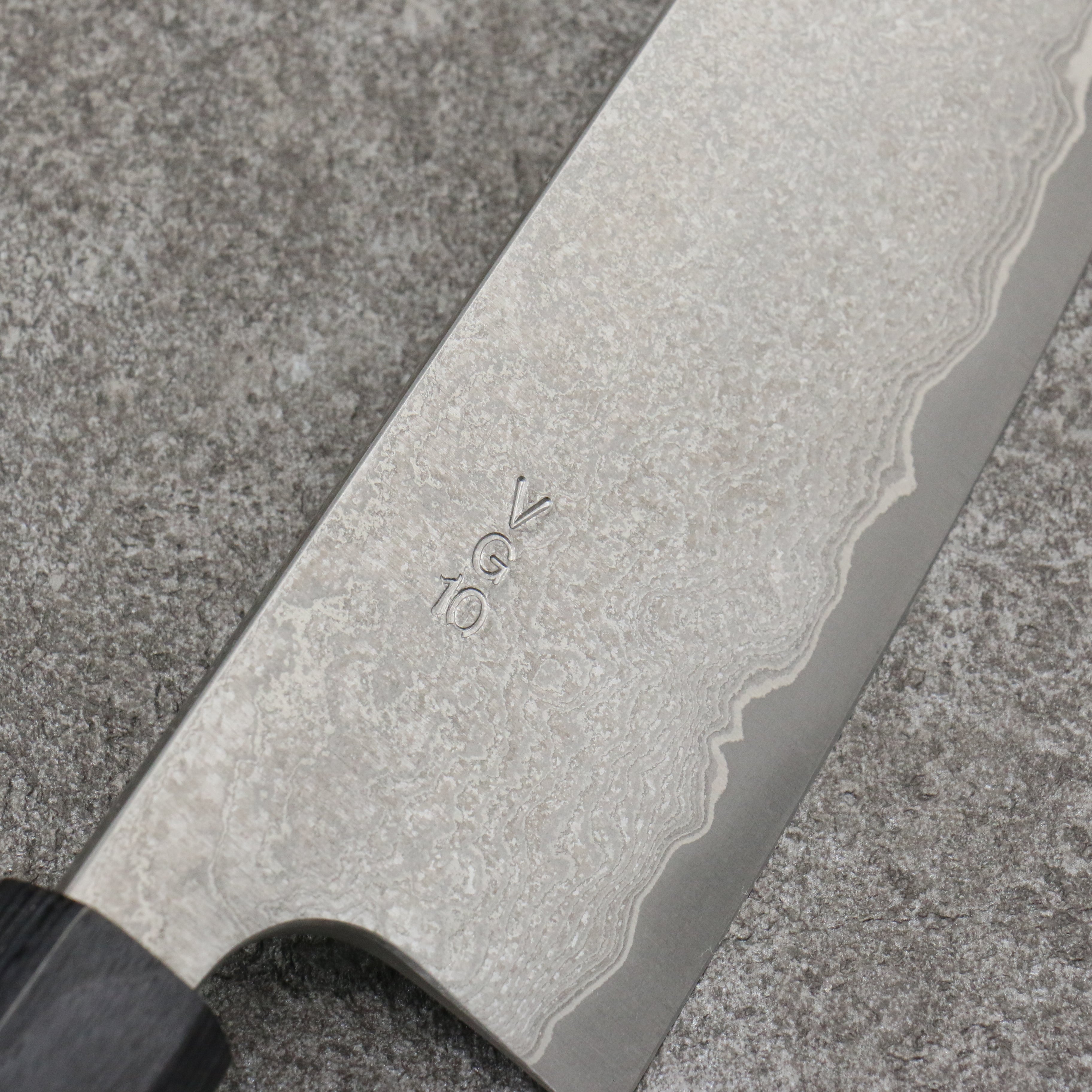 Nao Yamamoto VG10 Black Damascus Santoku 165mm Shitan Handle - Japanny - Best Japanese Knife