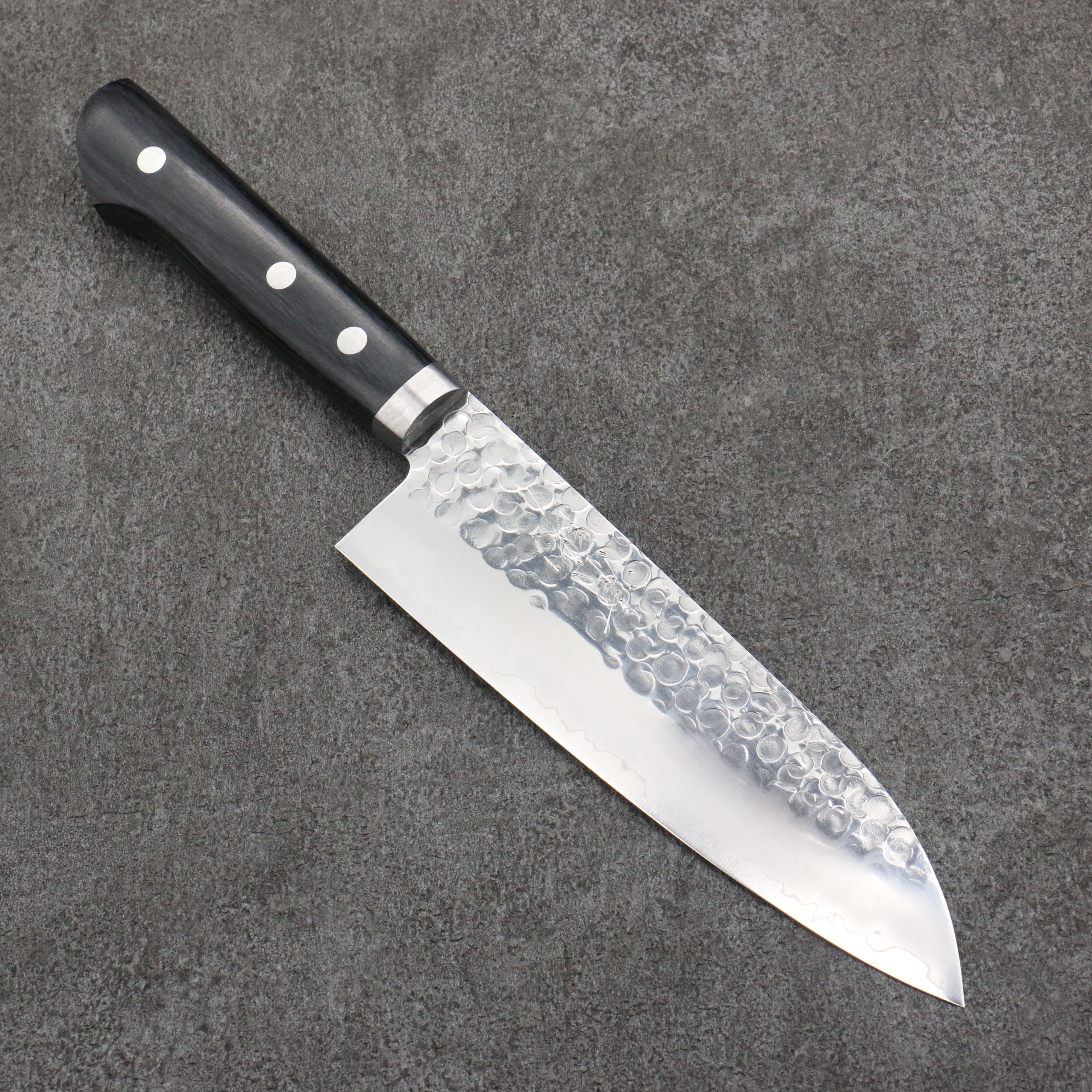 Seisuke VG1 Hammered Migaki Finished Santoku 165mm Black Pakka wood Handle - Japanny - Best Japanese Knife