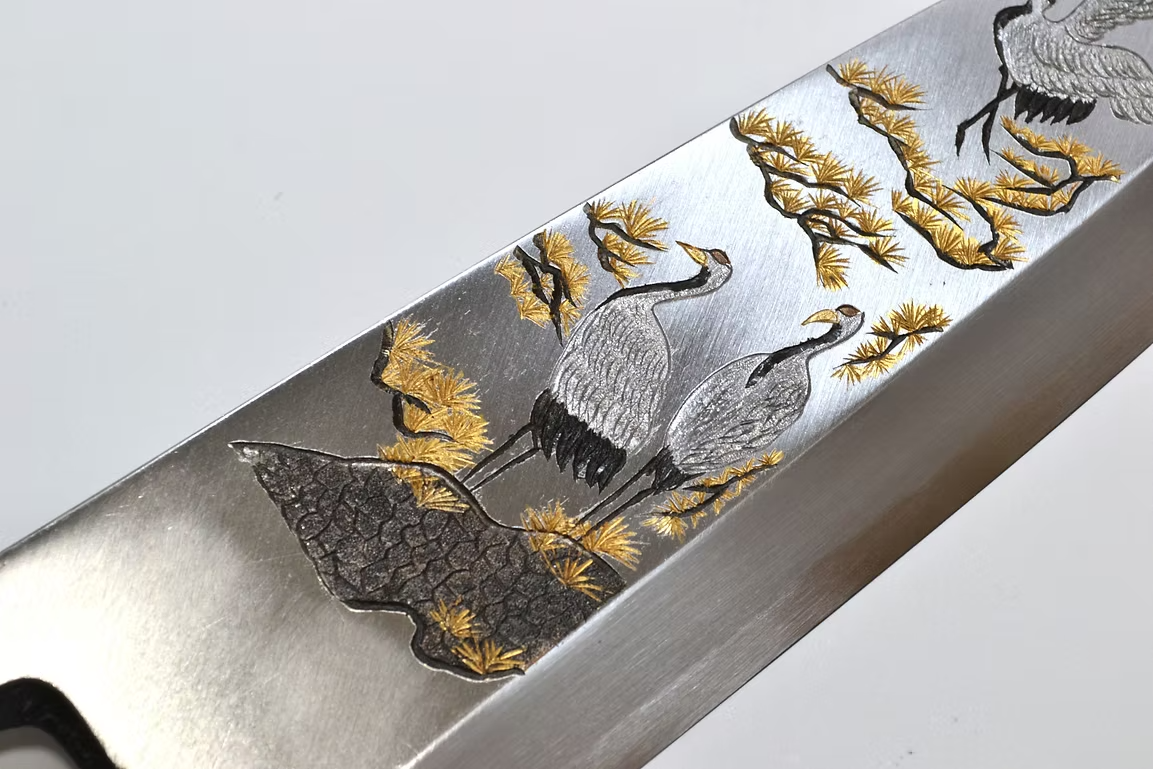 Sakai Takayuki Metal Decorated Engraving by Kubota Syōkaku White Steel Kasumitogi Deba 240mm Magnolia (Ferrule: Water Buffalo Horn) Handle