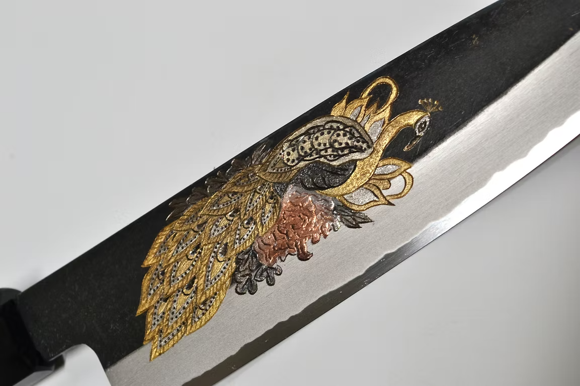 Sakai Takayuki Metal Decorated Engraving by Kubota Peacock White Steel No.2 Black Finished Santoku 180mm Ebony Wood (ferrule: Black Water Buffalo Horn And Silver Ring) Handle