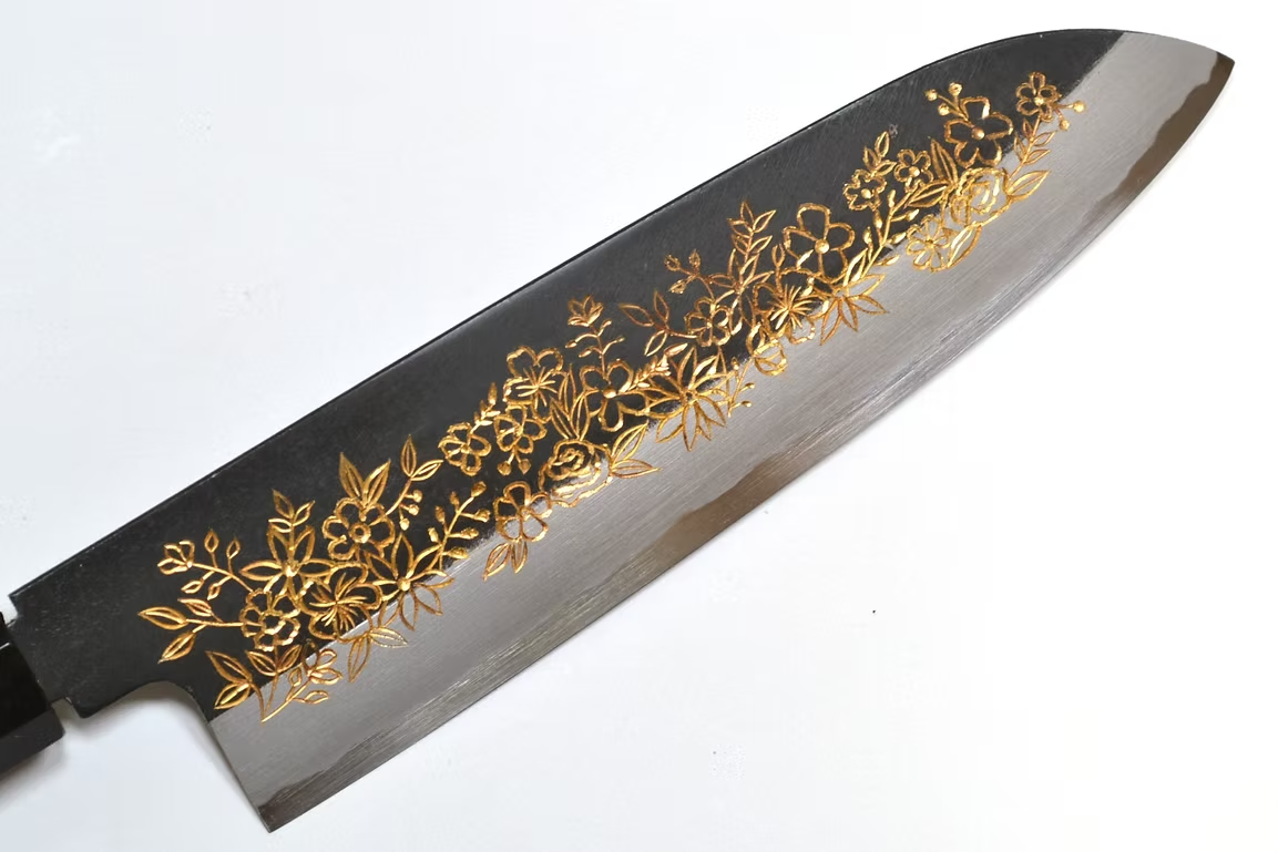 Sakai Takayuki Gold Filled Engraving by Kubota Flower garden White Steel No.2 Black Finished Santoku 180mm Ebony Wood (ferrule: Black Water Buffalo Horn And Silver Ring) Handle