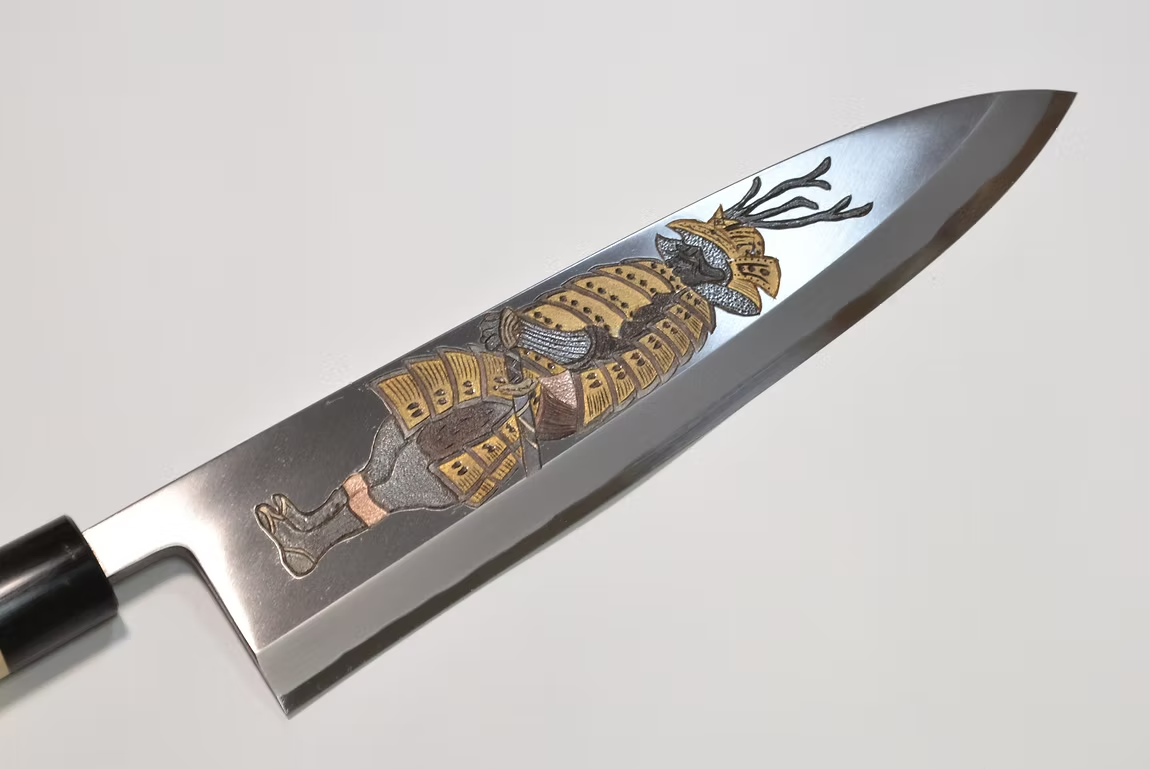 Sakai Takayuki Metal Decorated Engraving by Kubota Fūrinkazan White Steel Kasumitogi Deba 300mm Magnolia (Ferrule: Water Buffalo Horn) Handle