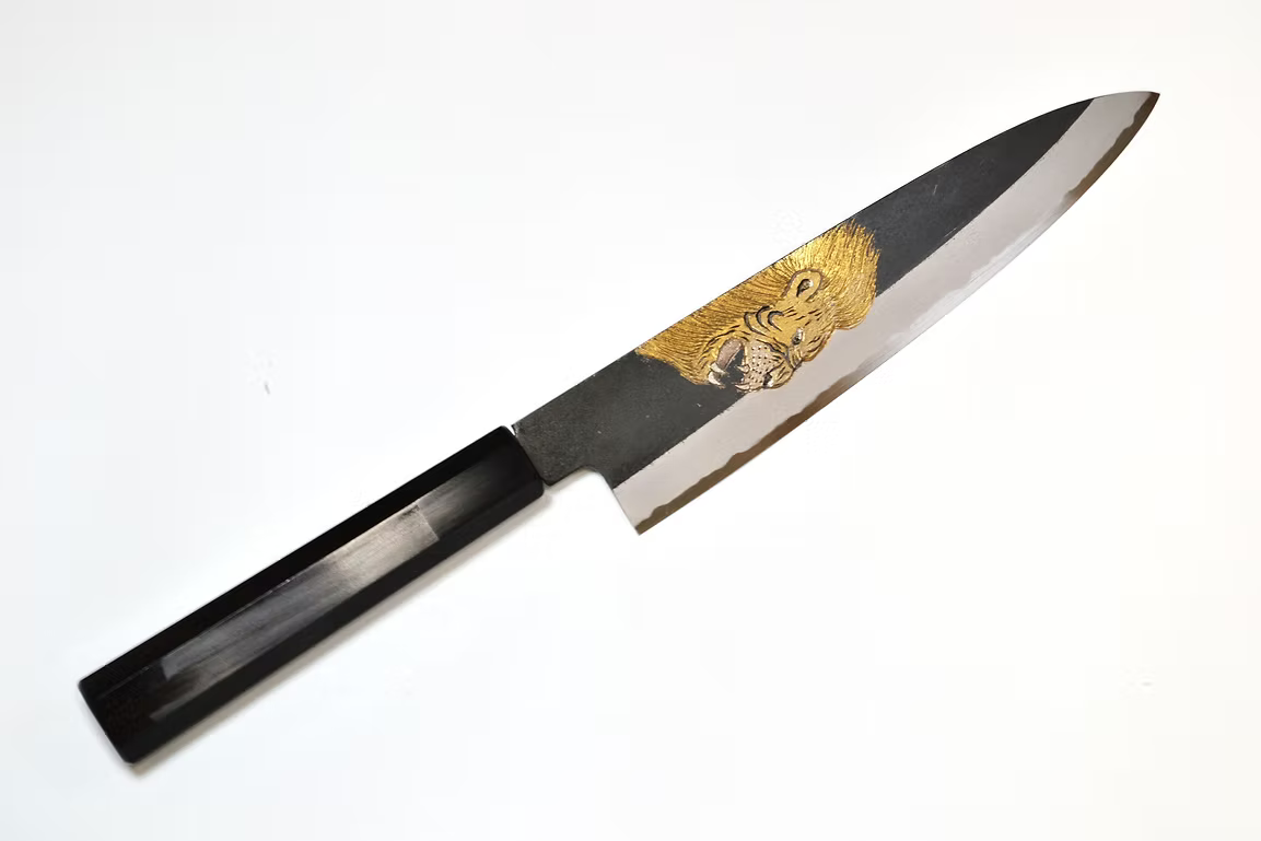 Sakai Takayuki Metal Decorated Engraving by Kubota Lion’s Roar White Steel No.2 Black Finished Gyuto 210mm Ebony Wood (ferrule: Black Water Buffalo Horn And Silver Ring) Handle