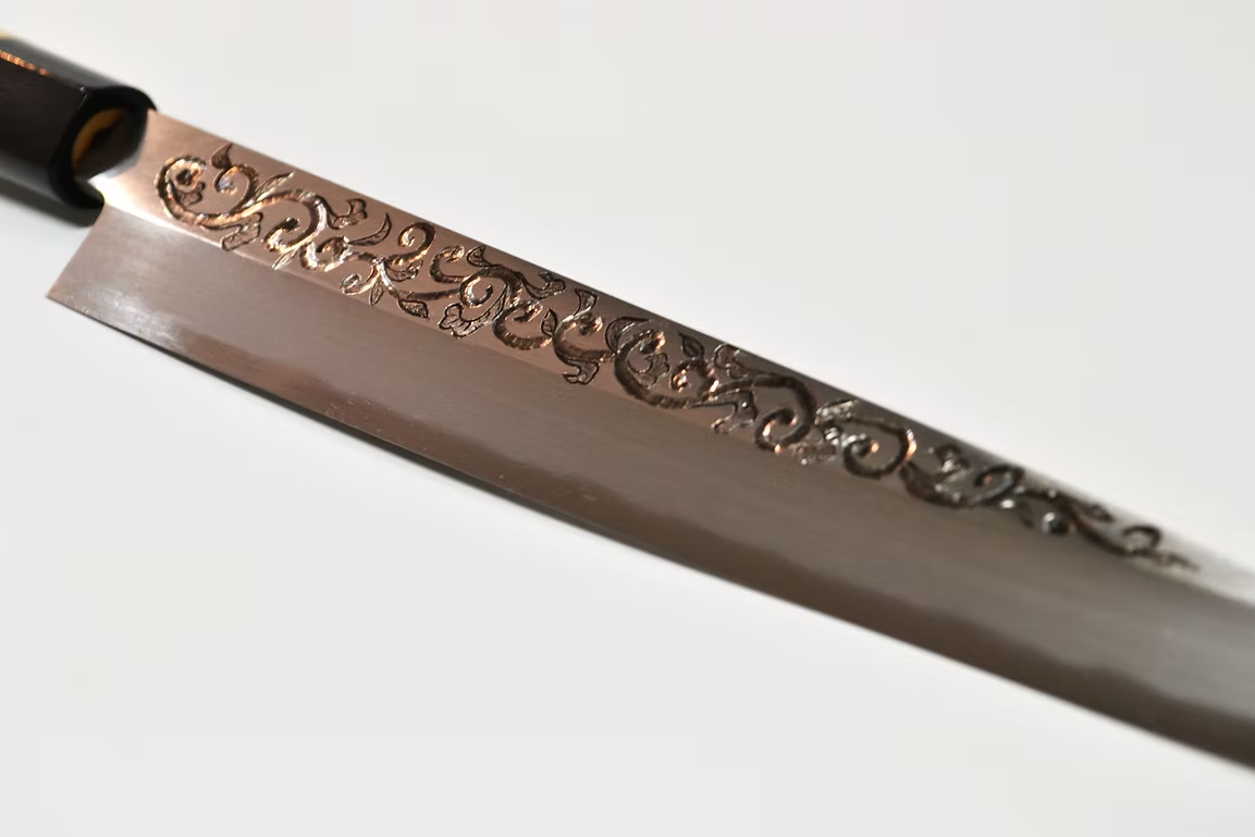 Sakai Takayuki Metal Decorated Engraving by Kubota Karakusa White Steel Kasumitogi Yanagiba 270mm Magnolia (Ferrule: Water Buffalo Horn) Handle