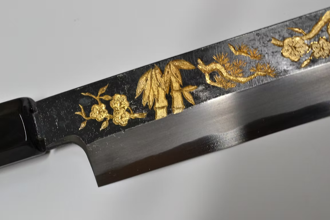 Sakai Takayuki Gold Filled Engraving by Kubota Shou Chiku Bai White Steel No.2 Black Finished Yanagiba 270mm Ebony Wood (ferrule: Black Water Buffalo Horn And Silver Ring) Handle