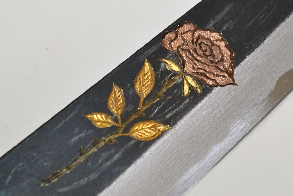 Sakai Takayuki Metal Decorated Engraving by Kubota Rose White Steel No.2 Black Finished Petty-Utility 150mm Ebony Wood (ferrule: Black Water Buffalo Horn And Silver Ring) Handle
