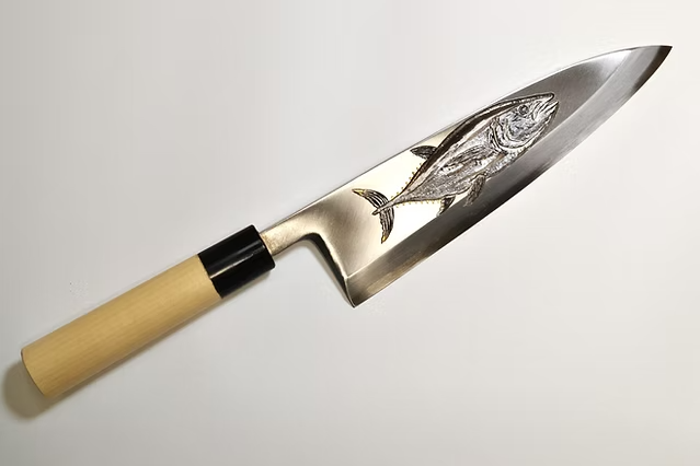 Sakai Takayuki Metal Decorated Engraving by Kubota Tuna White Steel Kasumitogi Deba 240mm Magnolia (Ferrule: Water Buffalo Horn) Handle