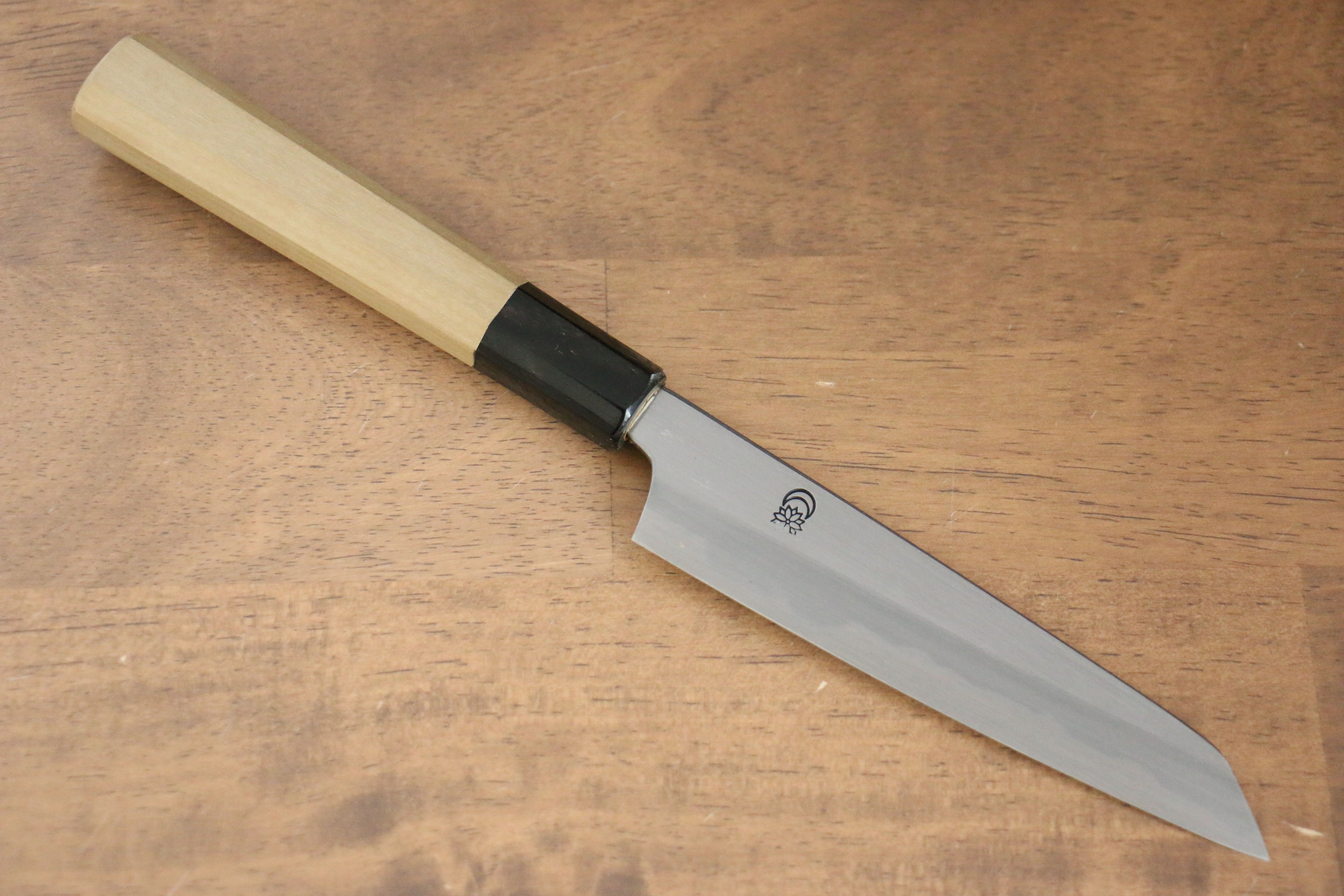 Kikuzuki White Steel No.2 Kasumitogi Kiritsuke Petty-Utility 135mm Magnolia Handle - Japanny - Best Japanese Knife
