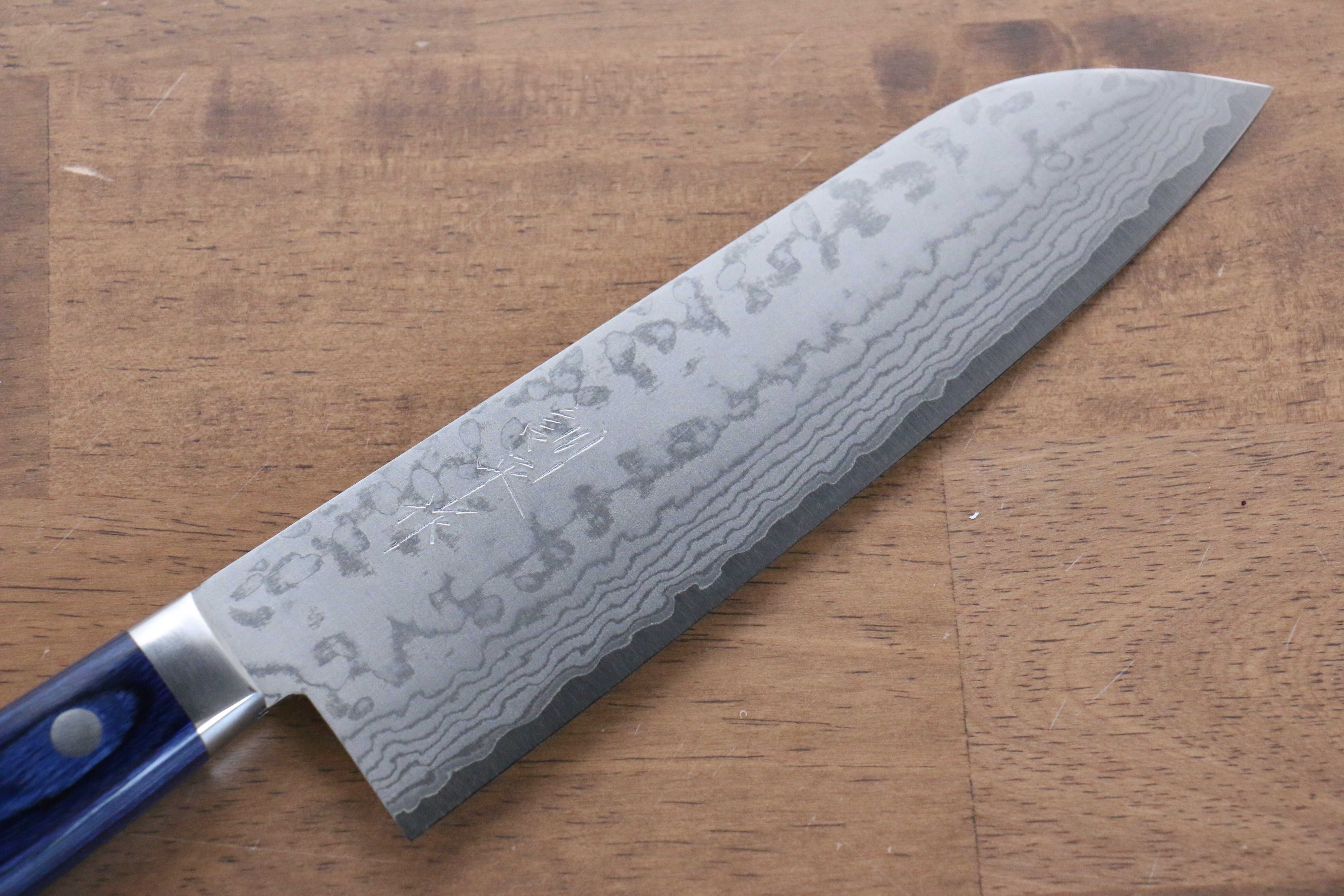 Kunihira Sairyu VG10 Damascus Santoku 170mm Blue Pakka wood Handle - Japanny - Best Japanese Knife