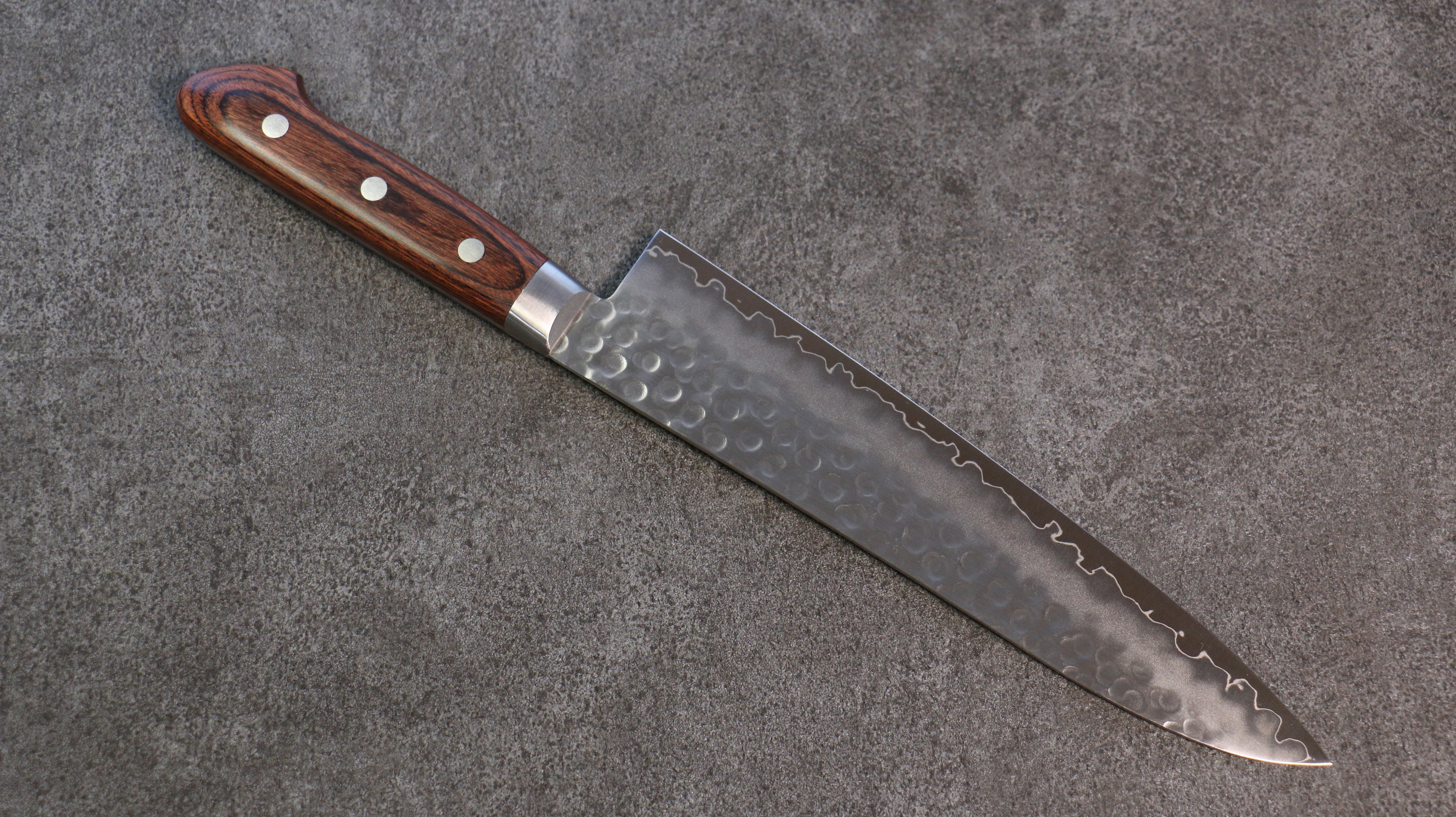 Seisuke Swedish Steel-stn Hammered Gyuto 210mm Mahogany Handle - Japanny - Best Japanese Knife
