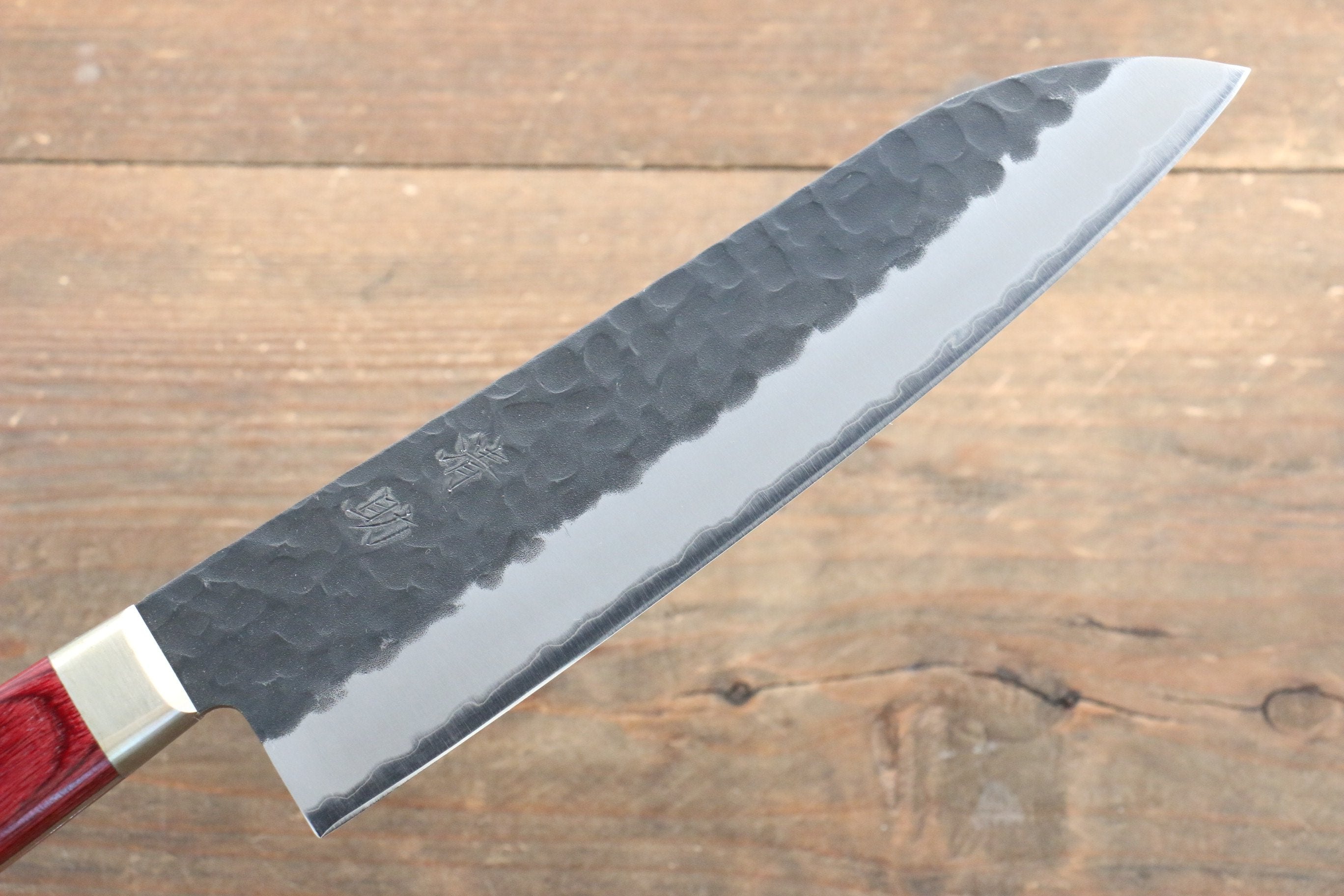 Seisuke Kurobeni Blue Super Hammered Kurouchi Santoku 185mm Red Pakka wood Handle - Japanny - Best Japanese Knife