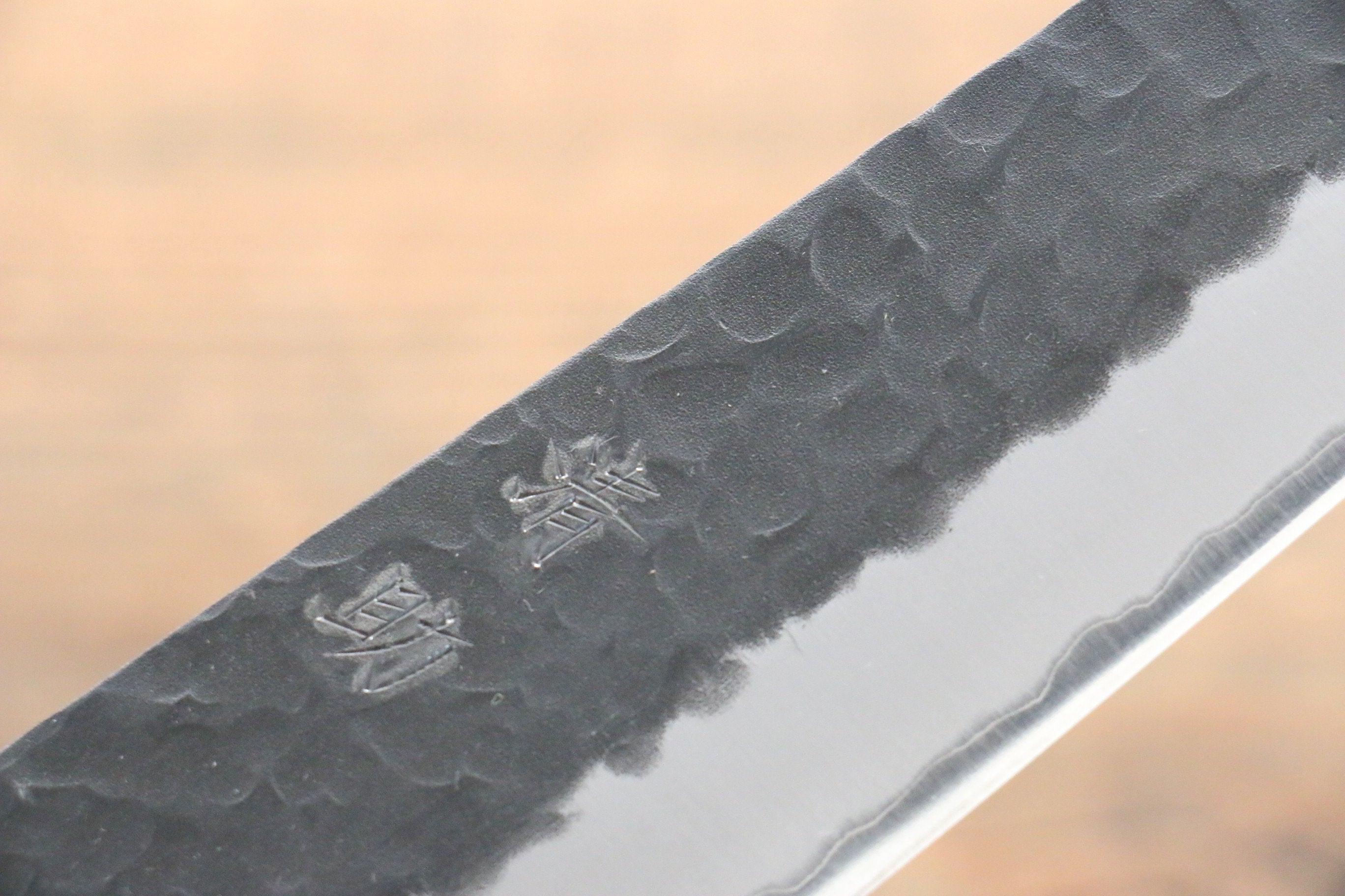 Seisuke Kurobeni Blue Super Hammered Kurouchi Santoku 185mm Red Pakka wood Handle - Japanny - Best Japanese Knife