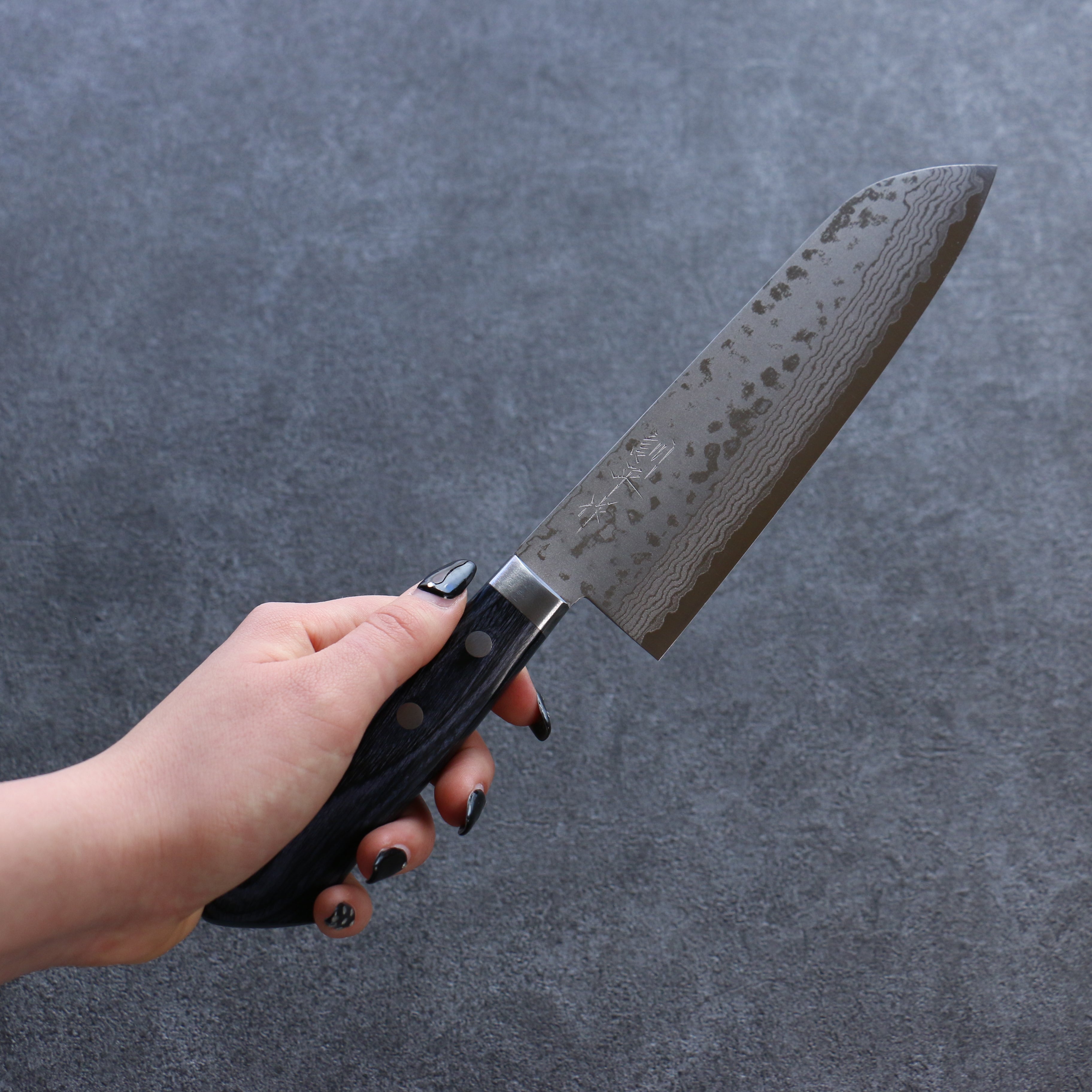 Kunihira Sairyu VG10 Damascus Santoku 170mm Navy blue Pakka wood Handle - Japanny - Best Japanese Knife