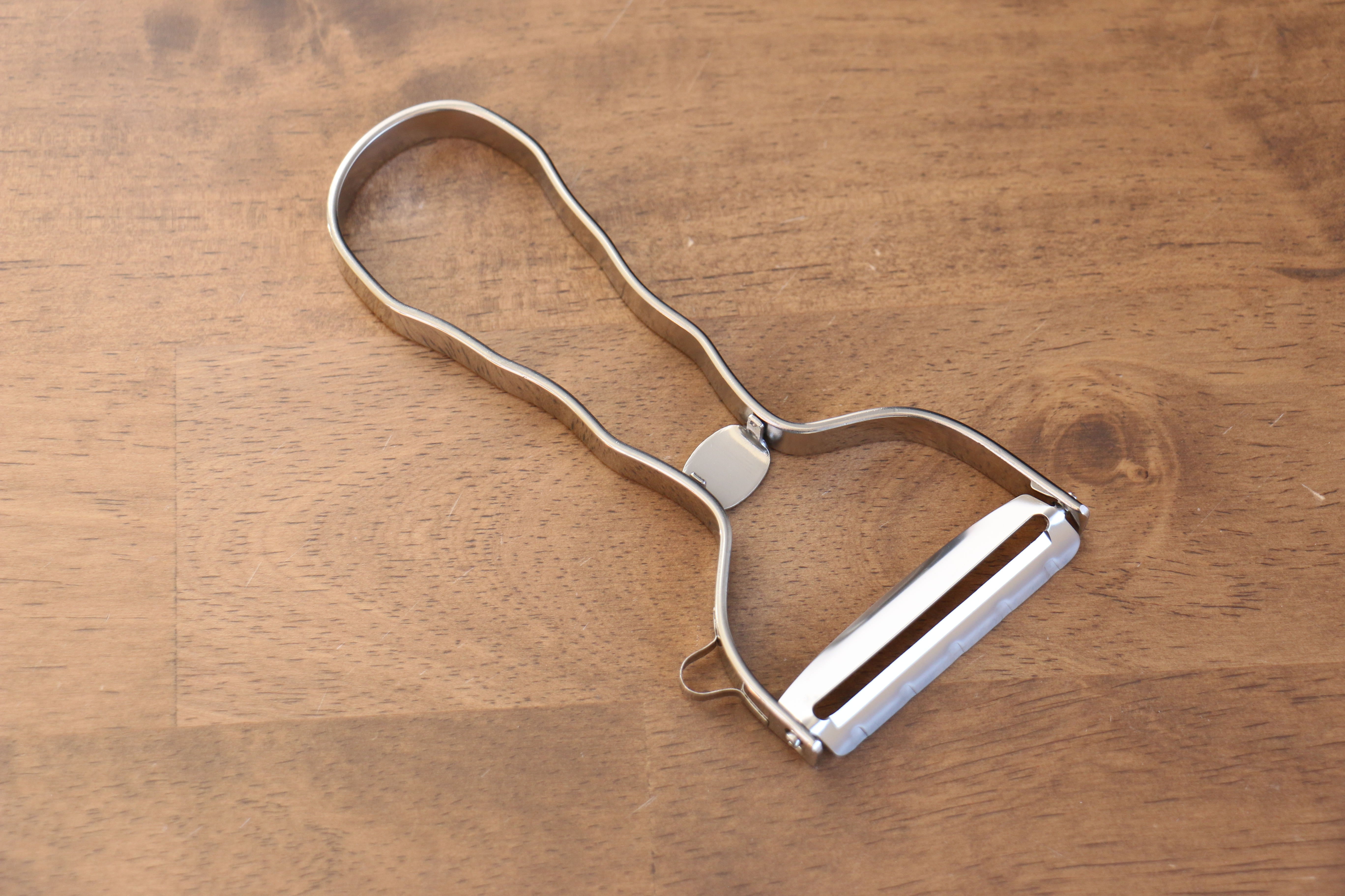 MT Stainless Steel T type Peeler - Japanny - Best Japanese Knife