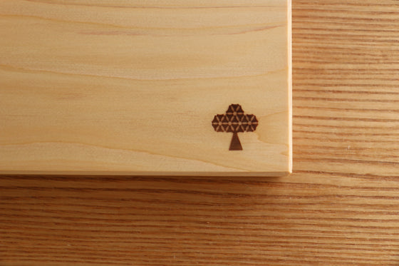 LEON Noto Hiba Tree Cutting Board - Japanny - Best Japanese Knife