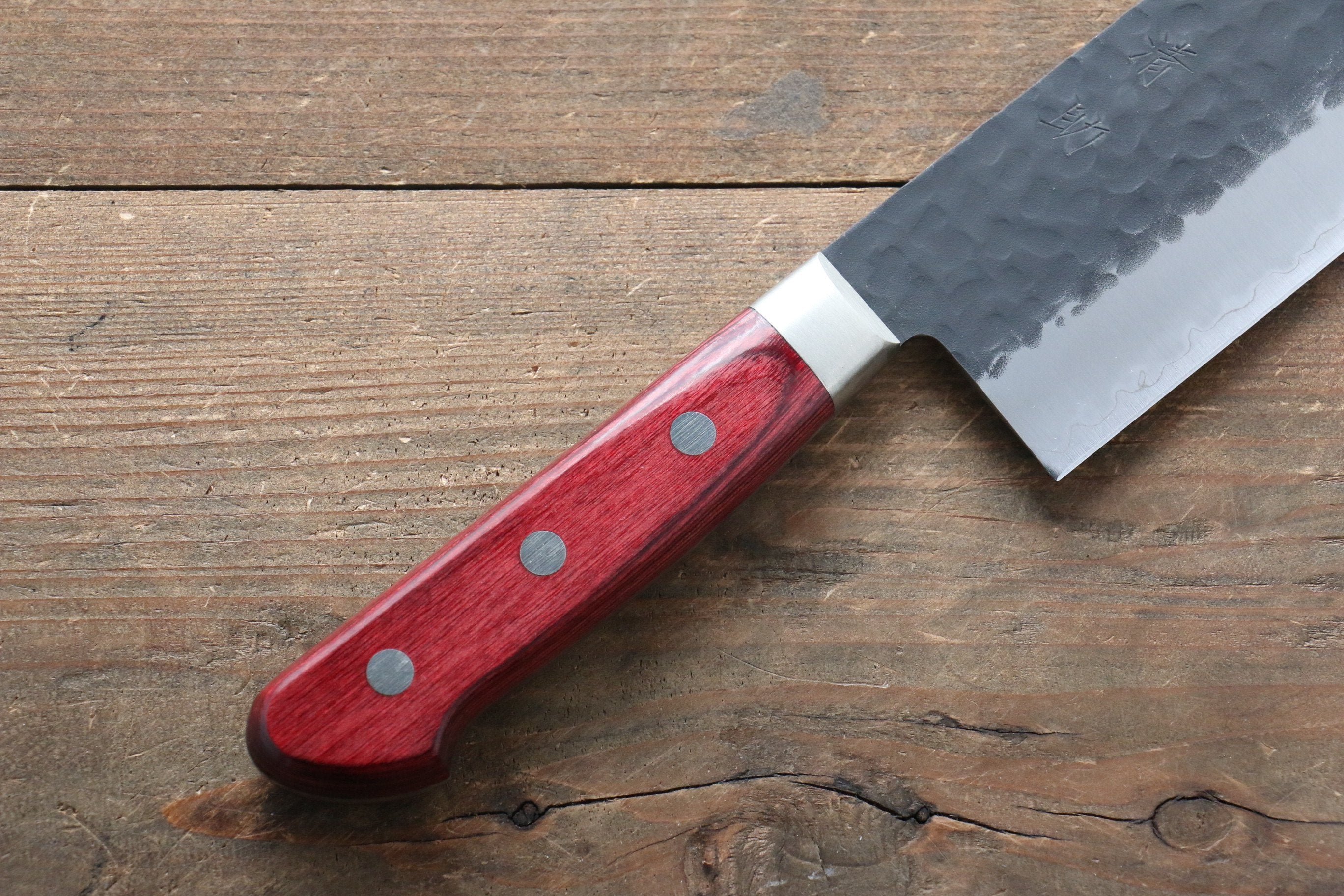 Seisuke Kurobeni Blue Super Hammered Kurouchi Nakiri 165mm Red Pakka wood Handle - Japanny - Best Japanese Knife