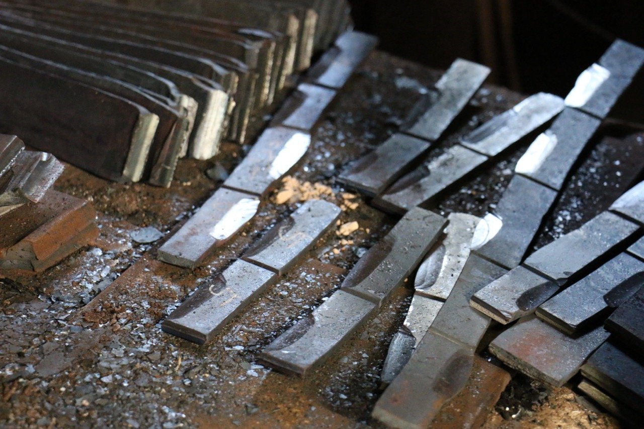 Shigeki Tanaka Blue Steel No.2 Damascus Petty-Utility 150mm Walnut Handle - Japanny - Best Japanese Knife