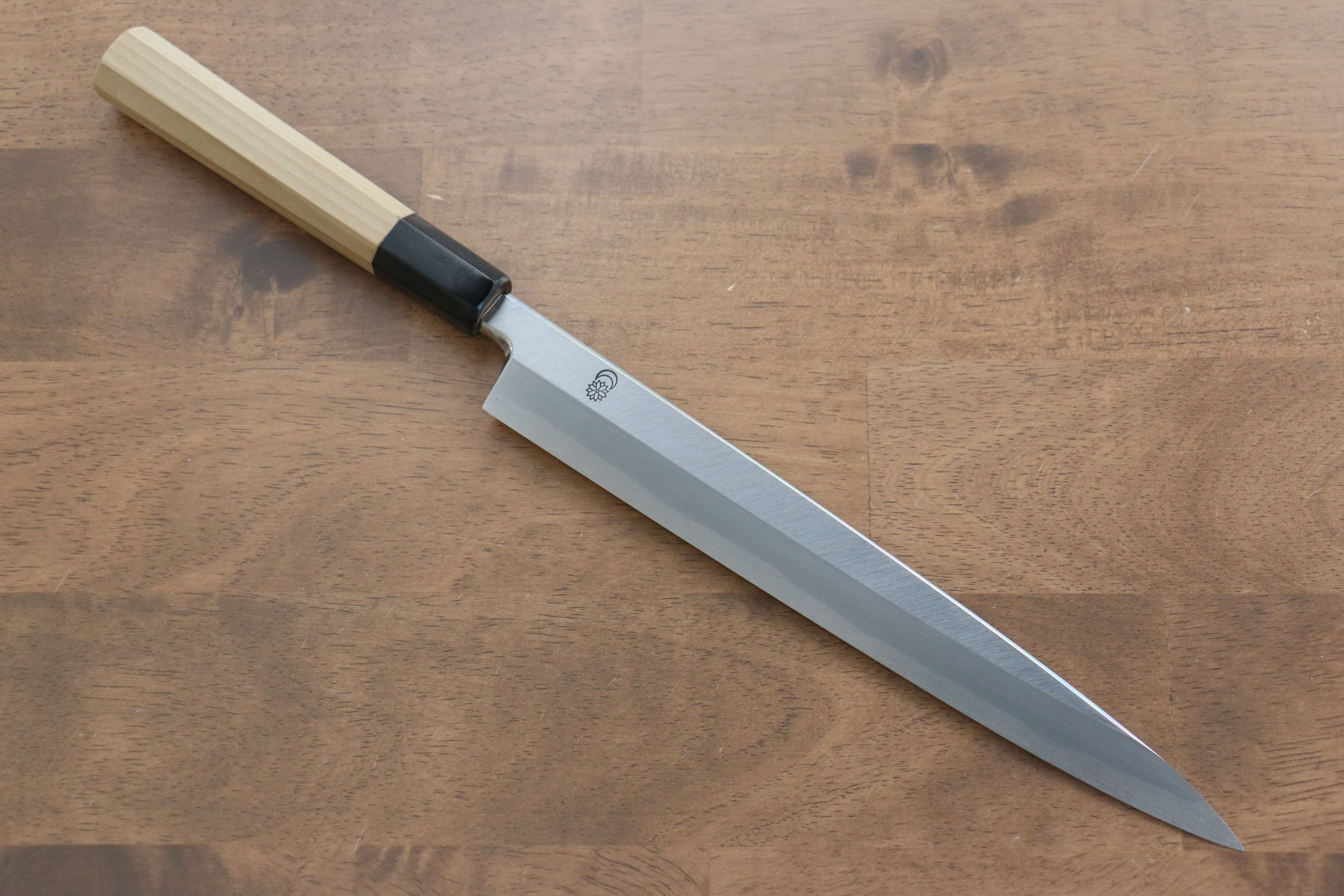 Kikuzuki White Steel No.2 Kasumitogi Yanagiba 240mm Magnolia Handle - Japanny - Best Japanese Knife