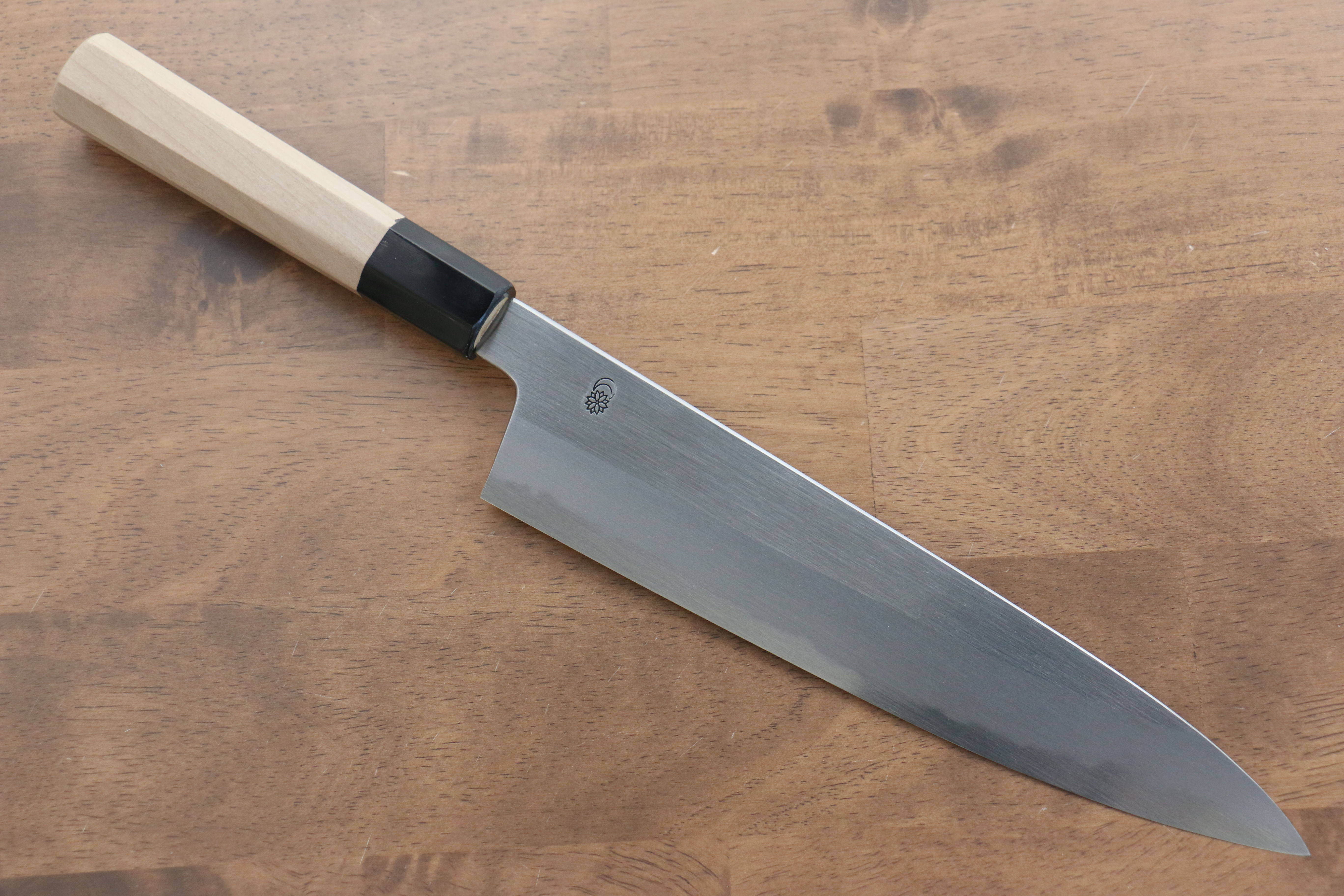 Kikuzuki White Steel No.2 Kasumitogi Gyuto 240mm Magnolia Handle - Japanny - Best Japanese Knife