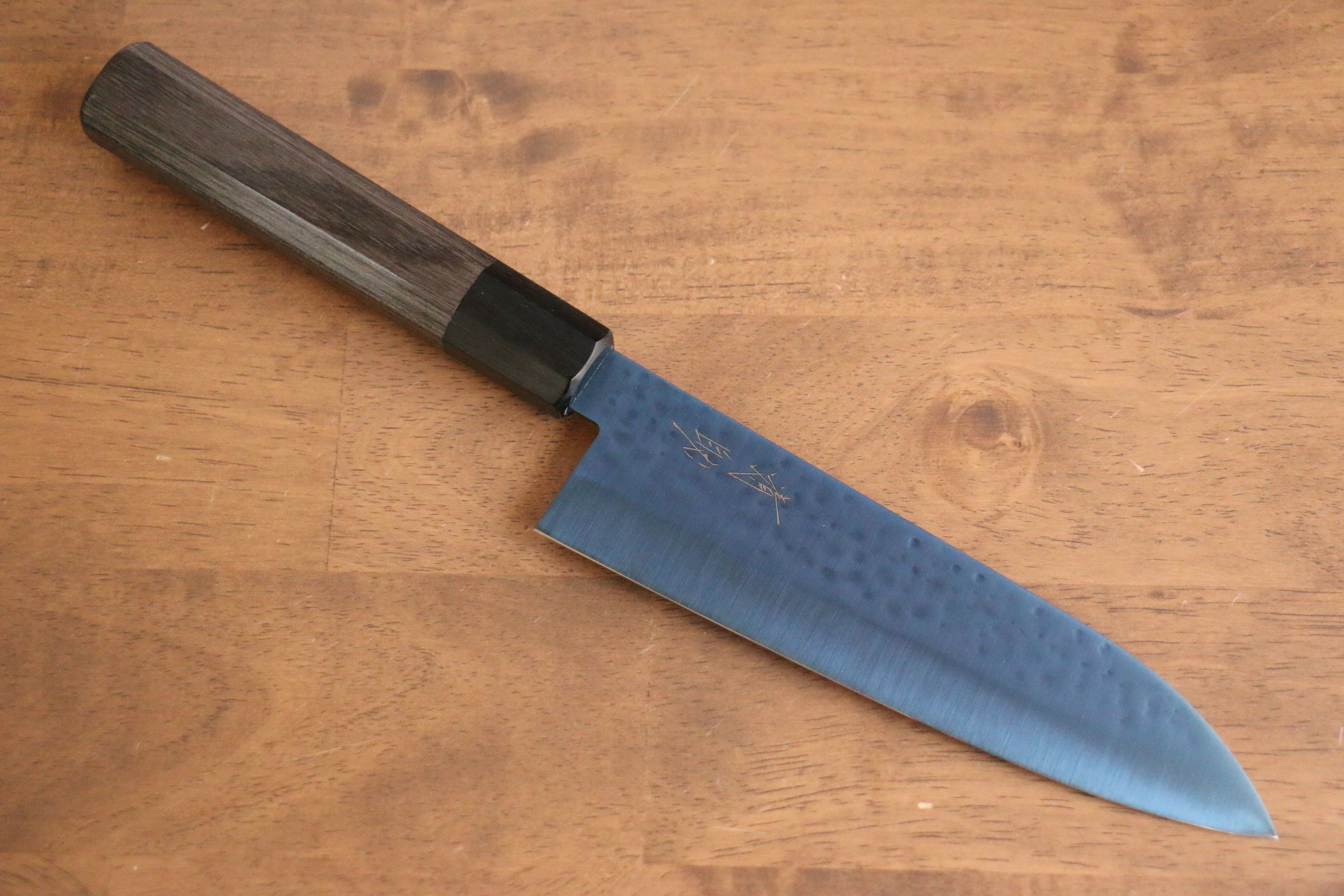 Seisuke SK-85 Ion plating Hammered Santoku 180mm Gray Pakka wood Handle - Japanny - Best Japanese Knife