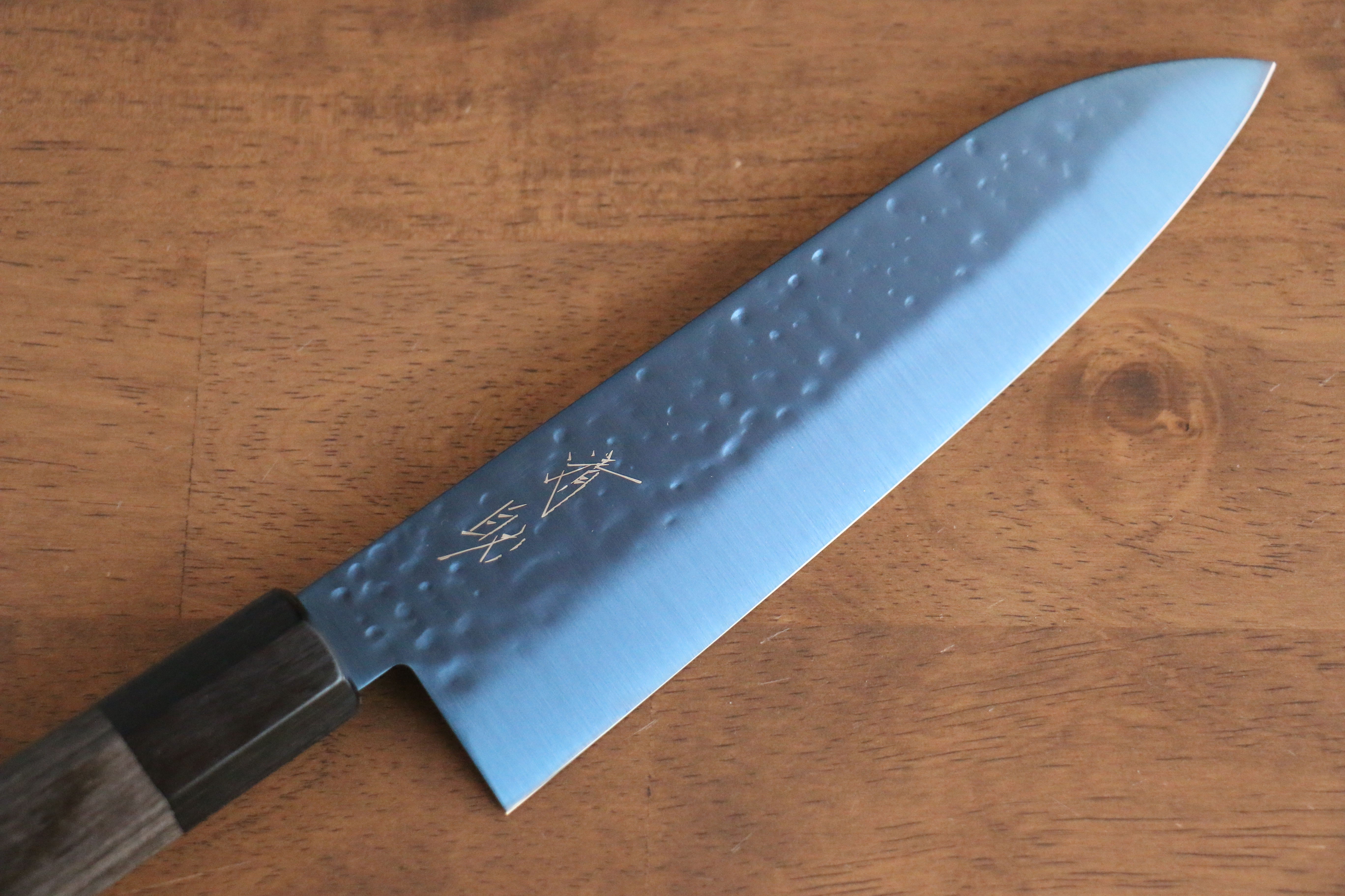 Seisuke SK-85 Ion plating Hammered Santoku 180mm Gray Pakka wood Handle - Japanny - Best Japanese Knife