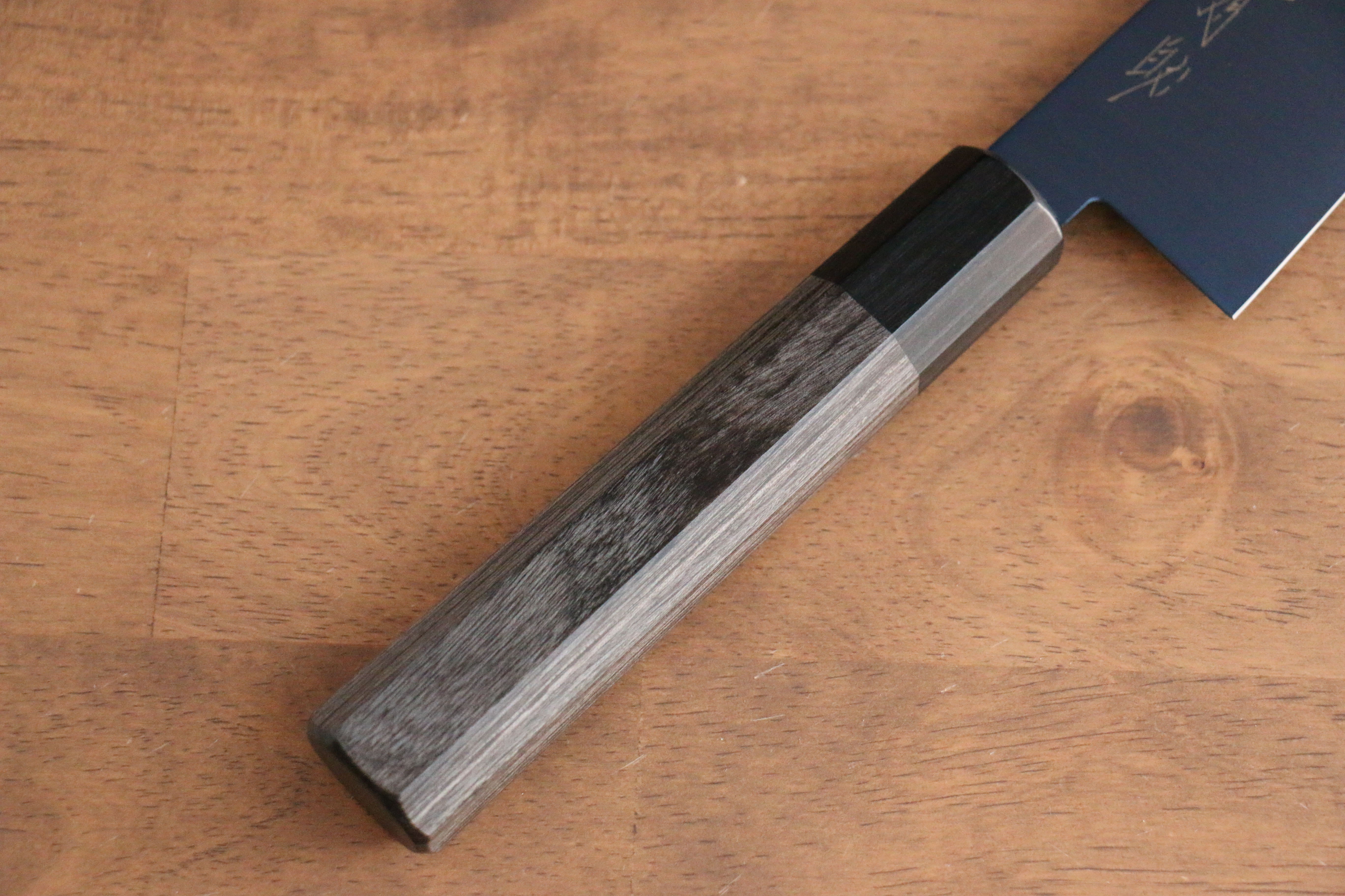 Seisuke SK-85 Ion plating Kiritsuke Santoku 180mm Gray Pakka wood Handle - Japanny - Best Japanese Knife