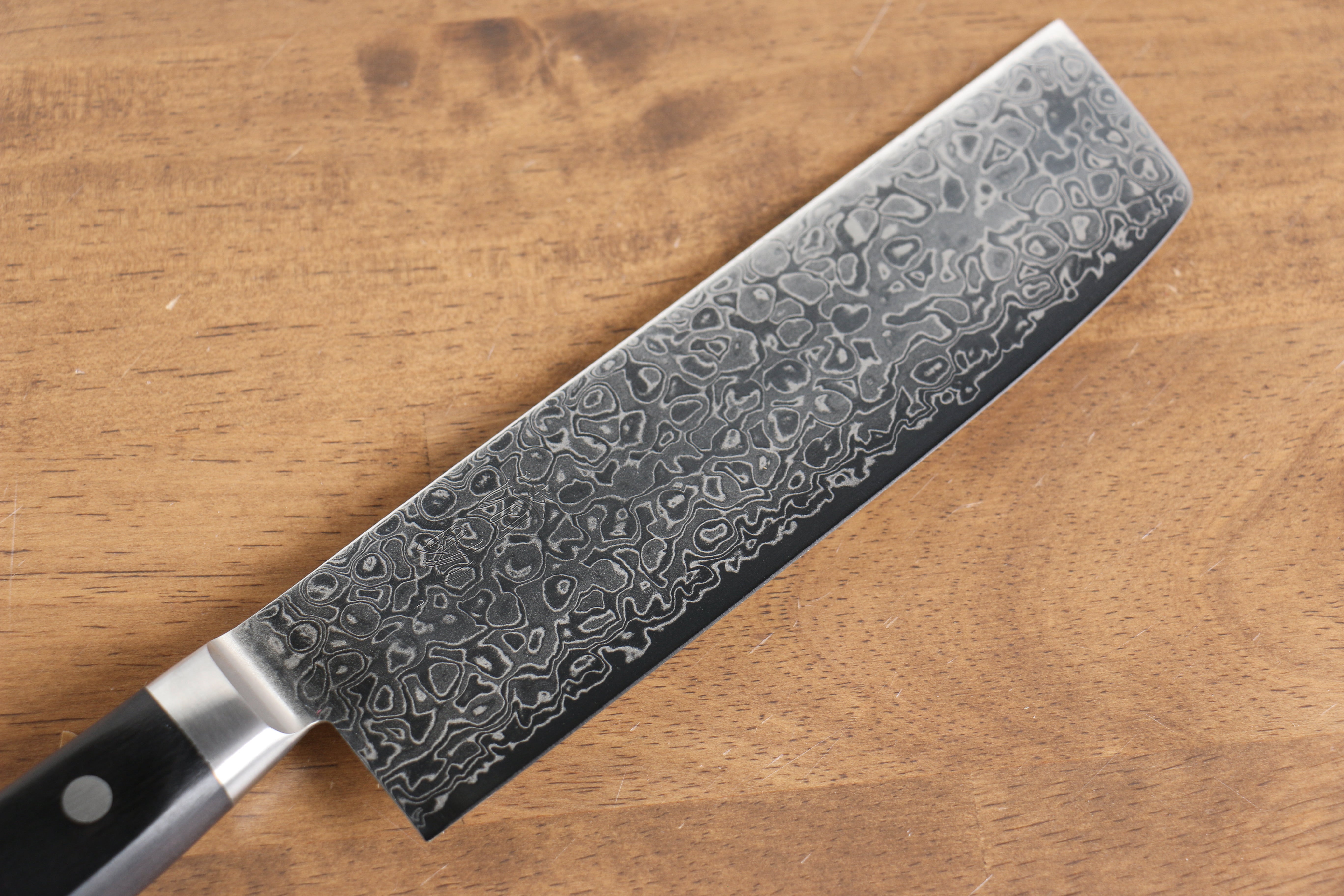 Seisuke Kagami AUS10 Mirrored Finish Damascus Nakiri 170mm Black Pakka wood Handle - Japanny - Best Japanese Knife