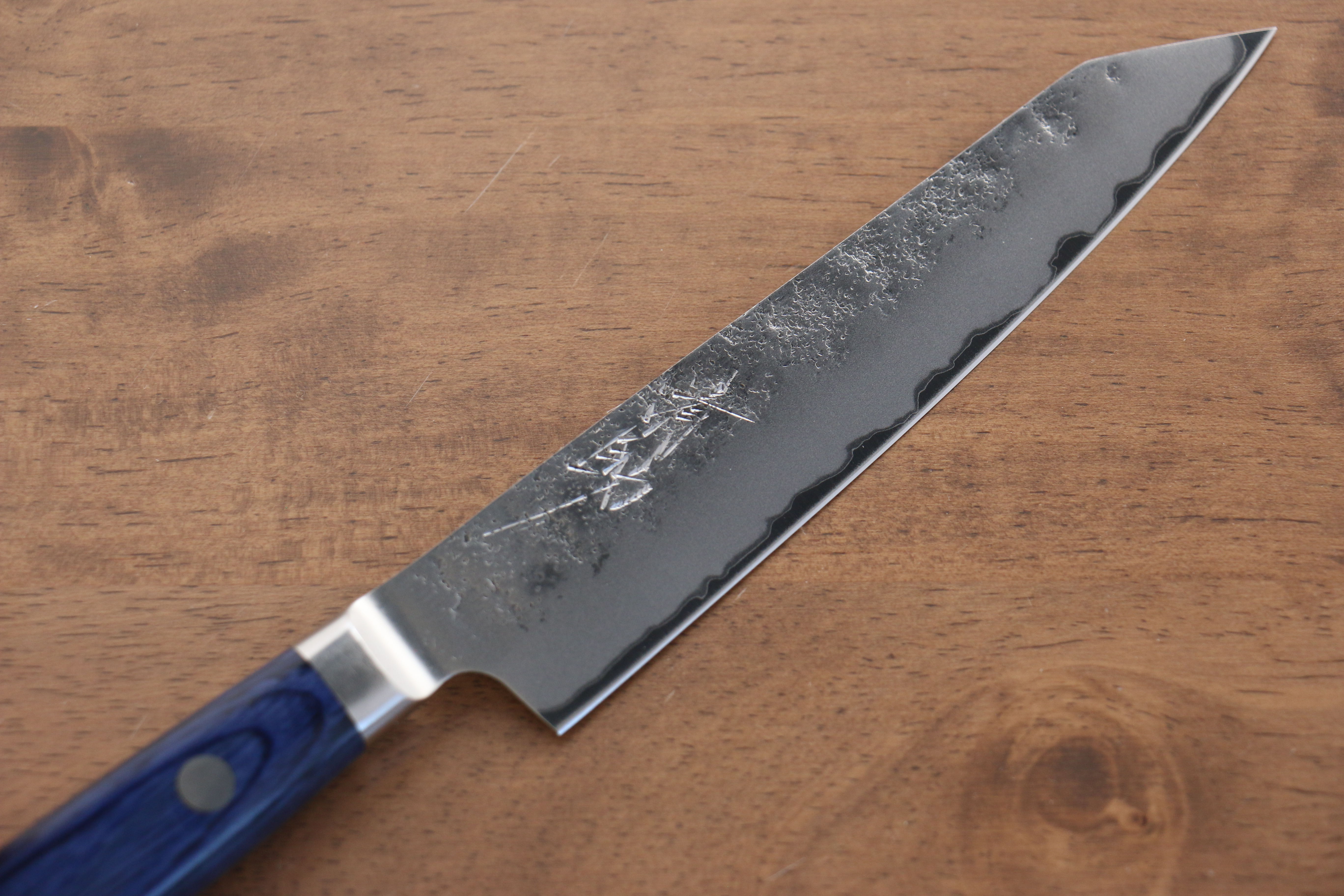 Seisuke Blue Steel No.2 Nashiji Japanese Kiritsuke Santoku & Kiritsuke Petty Blue Pakka wood Handle - Japanny - Best Japanese Knife