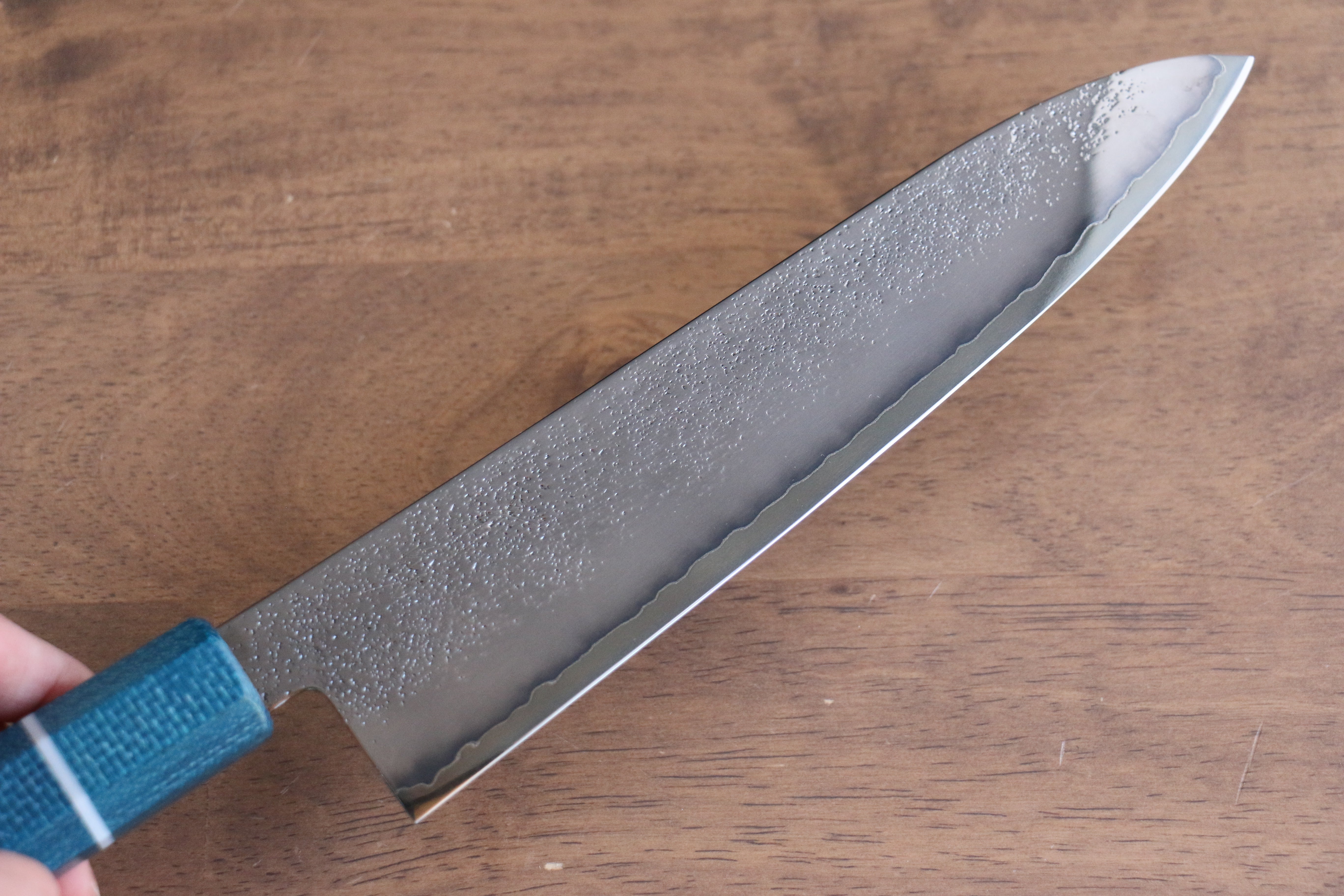 Seisuke VG5 Nashiji black dye Gyuto 210mm Blue Canvas Micarta Handle - Japanny - Best Japanese Knife